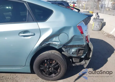 2015 Toyota Prius Two из США, поврежденный, VIN JTDKN3DU2F1969861